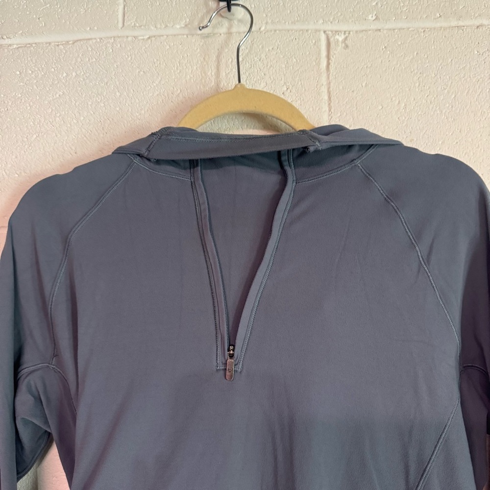 Lululemon Warm Stabilizer 1/2 Zip Hoodie Women's Sz 8 Gray Hooded Thumbholes - Picture 6 of 8